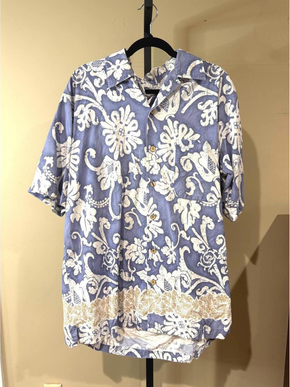 Men's Blue and White Hawaiian Shirt with Floral Pattern K.A.D. Large